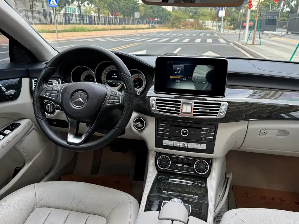 Mercedes-Benz CLS 2015 CLS 320 купить на сайте DeffCars