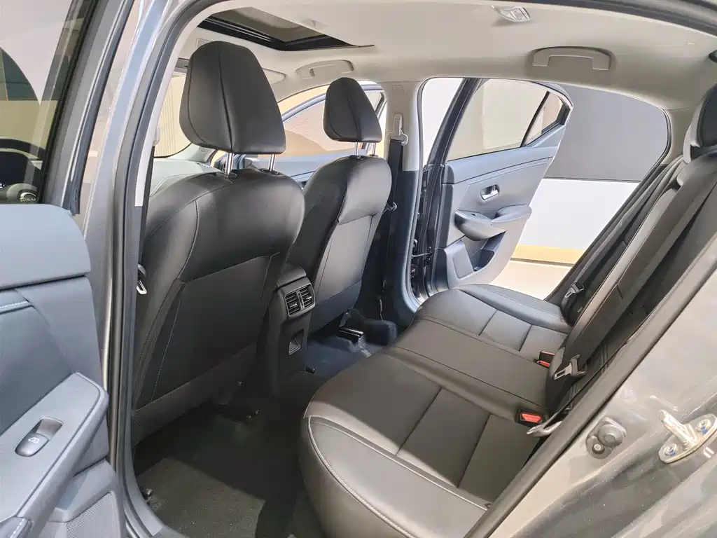 Sylphy 2023 facelift 1.6L CVT Enjoyment Edition купить на сайте DeffCars
