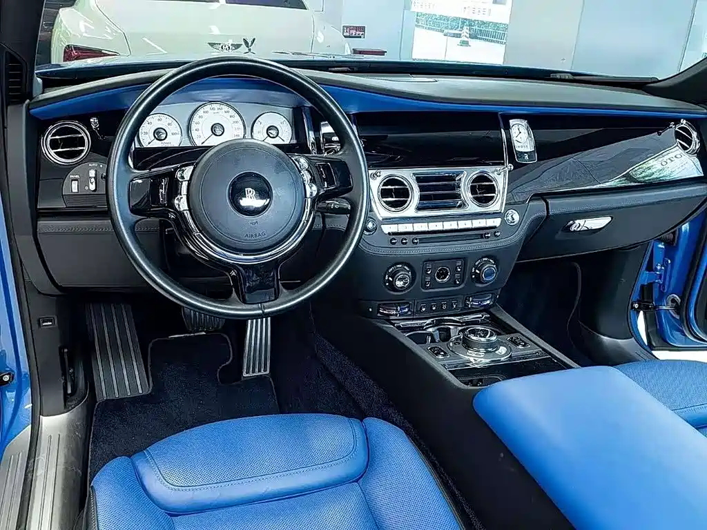 Ghost 2018 6.6T long wheelbase version купить на сайте DeffCars