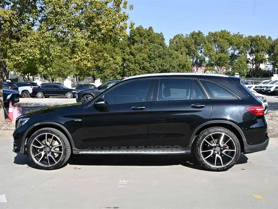 Mercedes-Benz GLC AMG 2017 AMG GLC 43 4MATIC купить на сайте DeffCars