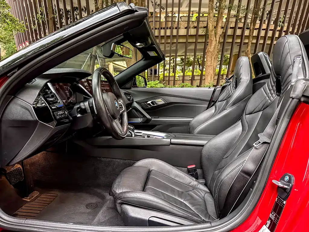 BMW Z4 2019 sDrive 25i M Sports Package купить на сайте DeffCars