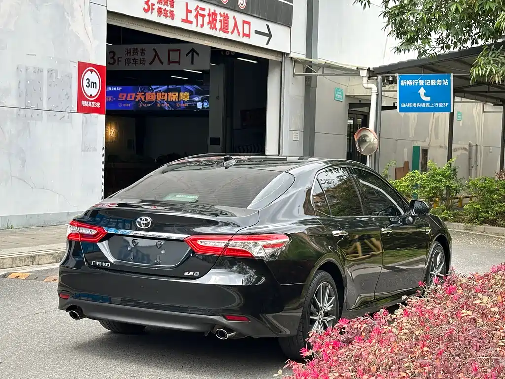 Camry 2021 2.5G Deluxe Edition купить на сайте DeffCars