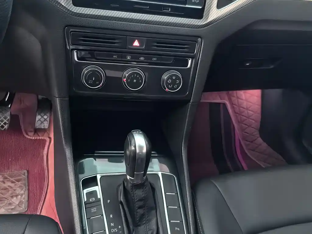 Golf·Jialu 2020 280TSI Automatic Curiosity купить на сайте DeffCars