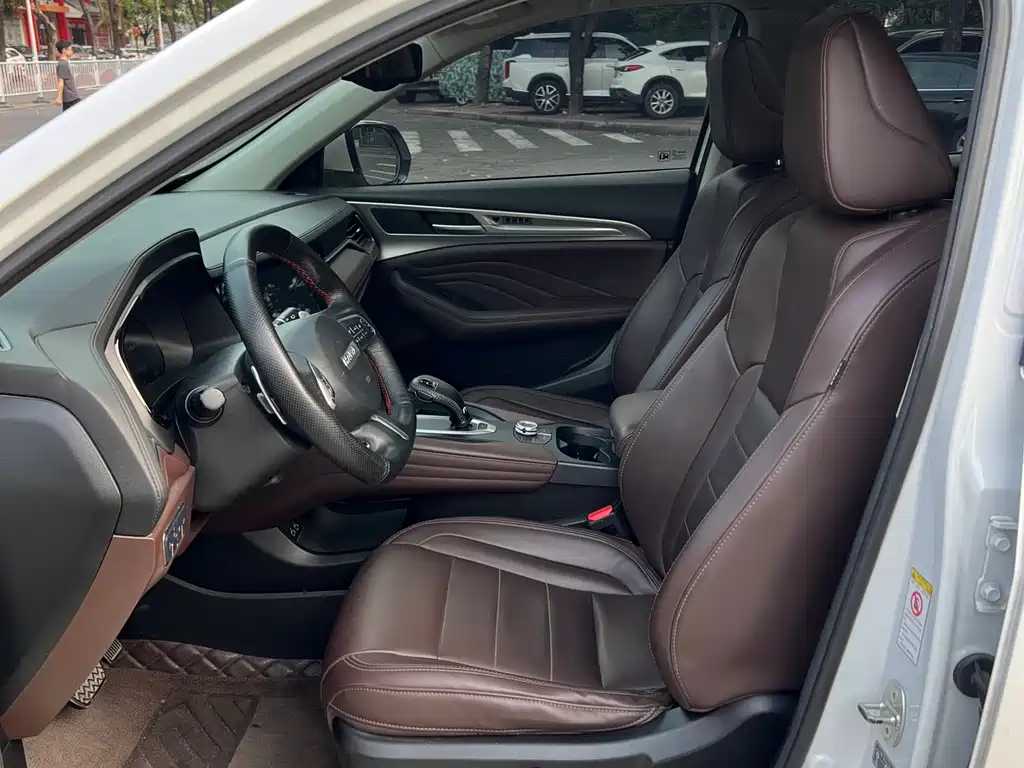 Haval F7 2020 2.0T two-wheel drive i model купить на сайте DeffCars