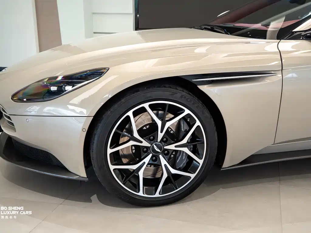 Aston Martin DB11 2019 4.0T V8 Volante купить на сайте DeffCars