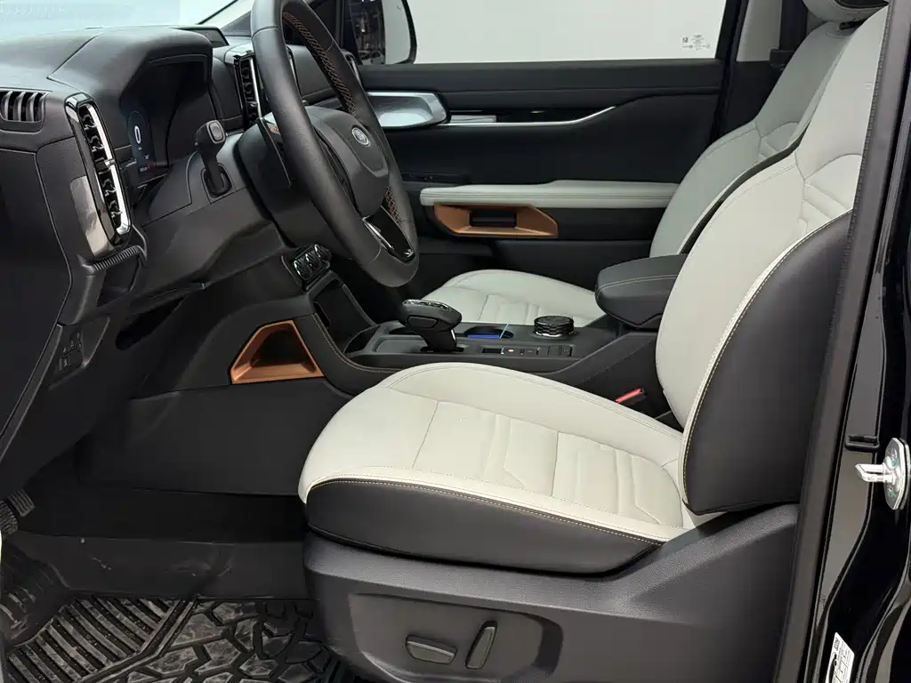 Ranger 2023 Explorer 4WD automatic version gasoline купить на сайте DeffCars