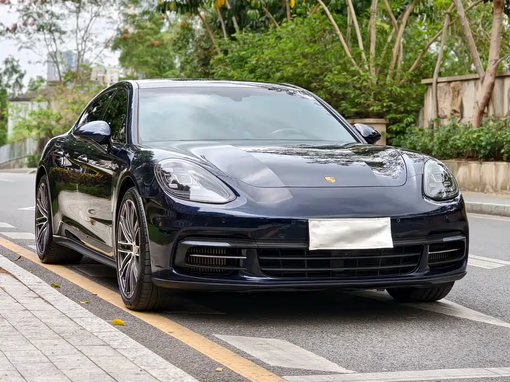 Panamera 2019 Panamera Executive Extended Edition 2.9T купить на сайте DeffCars