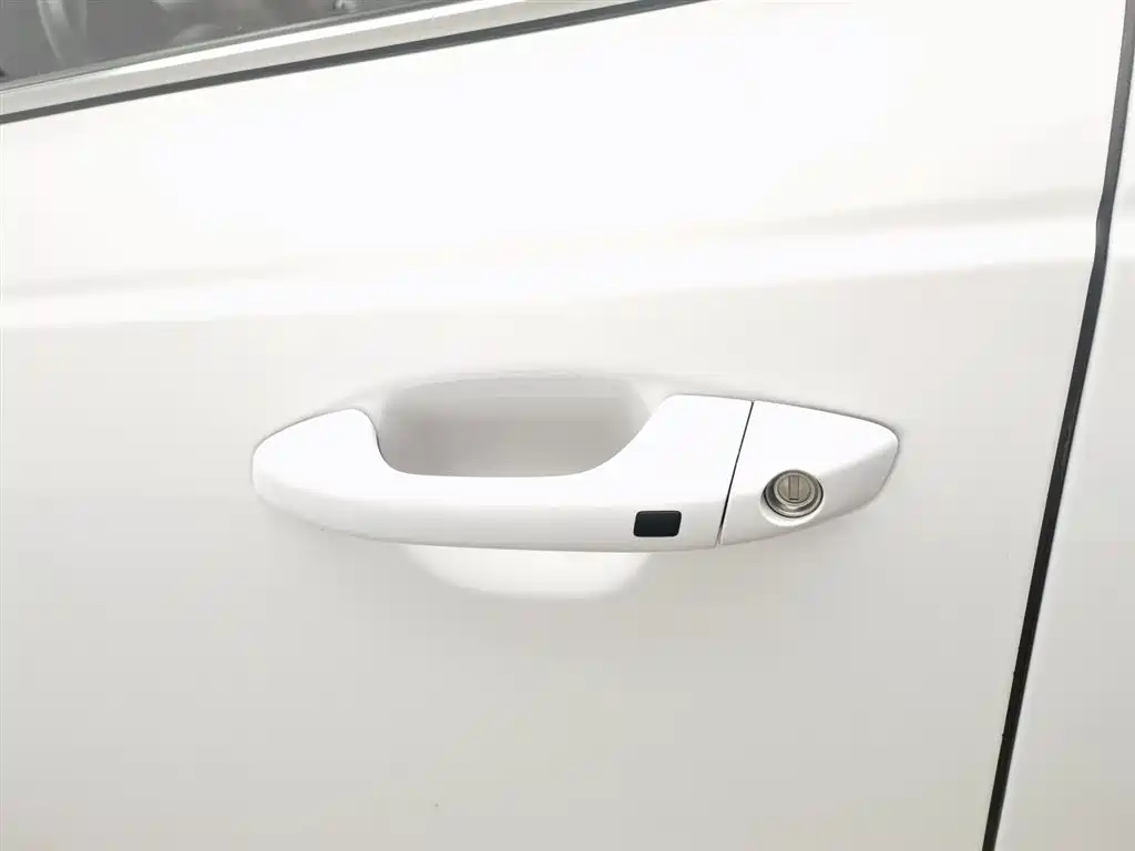 Smart Run 2018 2.0L Automatic Smart Enjoy Deluxe Edition National V купить на сайте DeffCars