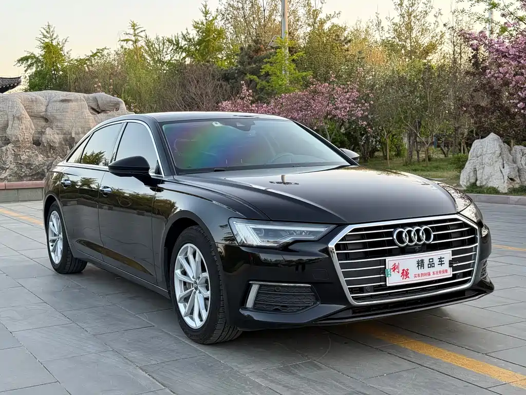 Audi A6L 2019 40 TFSI luxury and elegant model купить на сайте DeffCars