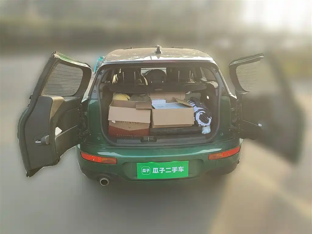 MINI CLUBMAN 2021 1.5T COOPER Connoisseur купить на сайте DeffCars