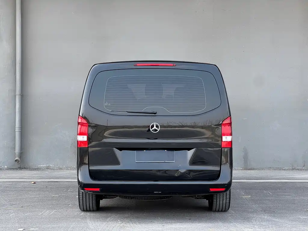 Vito 2018 2.0T Business Edition National VI купить на сайте DeffCars