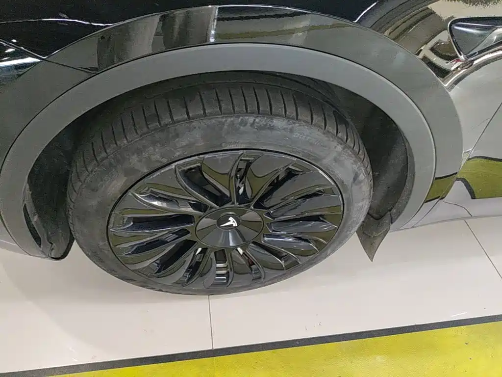 Model Y 2023 rear-wheel drive купить на сайте DeffCars