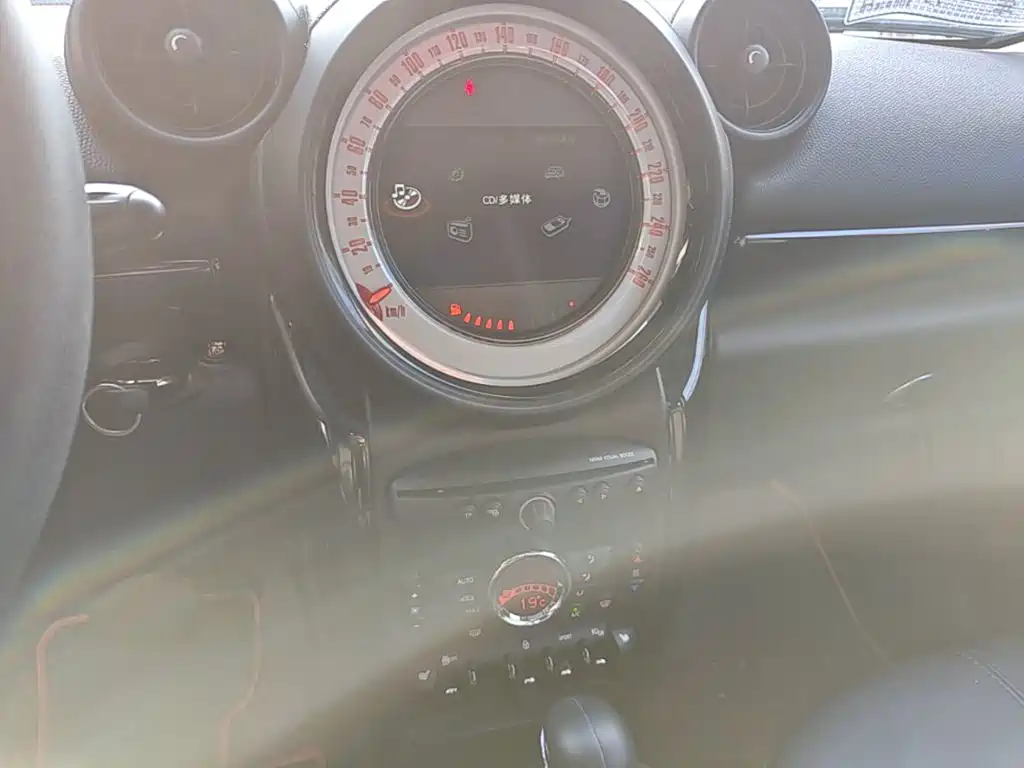 COUNTRYMAN 2014款 1.6L COOPER Excitement купить на сайте DeffCars