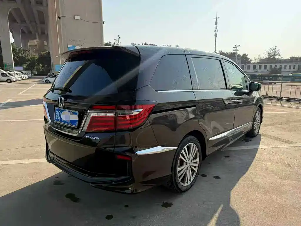 Alison 2016 2.4L Deluxe Edition купить на сайте DeffCars
