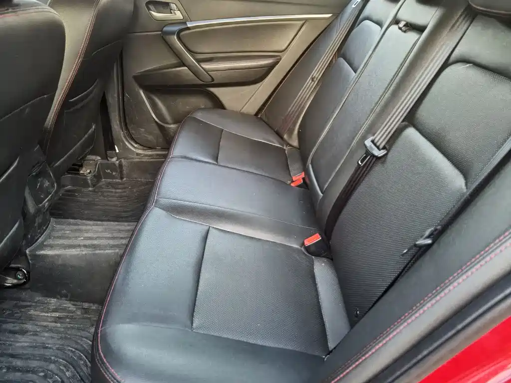 Emgrand 2015 sedan 1.5L manual upward version купить на сайте DeffCars
