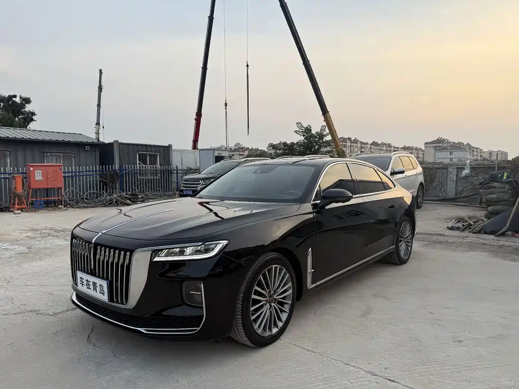 Hongqi H9 2022 2.0T Zhilian Flagship Edition купить на сайте DeffCars