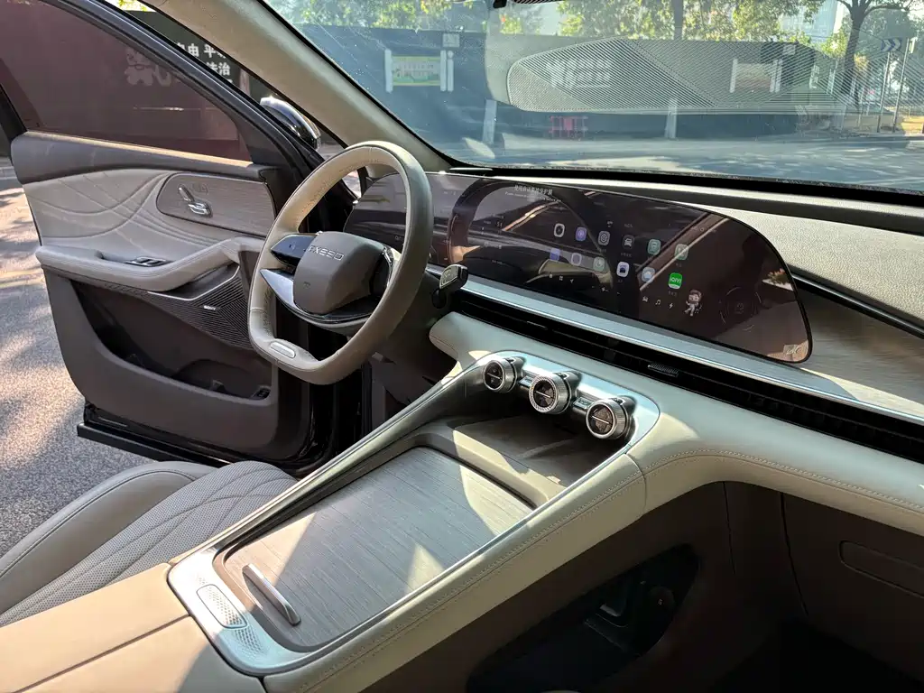 Yaoguang C-DM 2024 1.5T long battery life Pro купить на сайте DeffCars