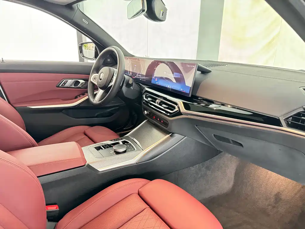 BMW 3 Series 2024 325i M Sports Night Package купить на сайте DeffCars