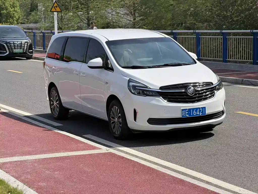 Buick GL8 2021 Land Business Class 652T Comfort купить на сайте DeffCars