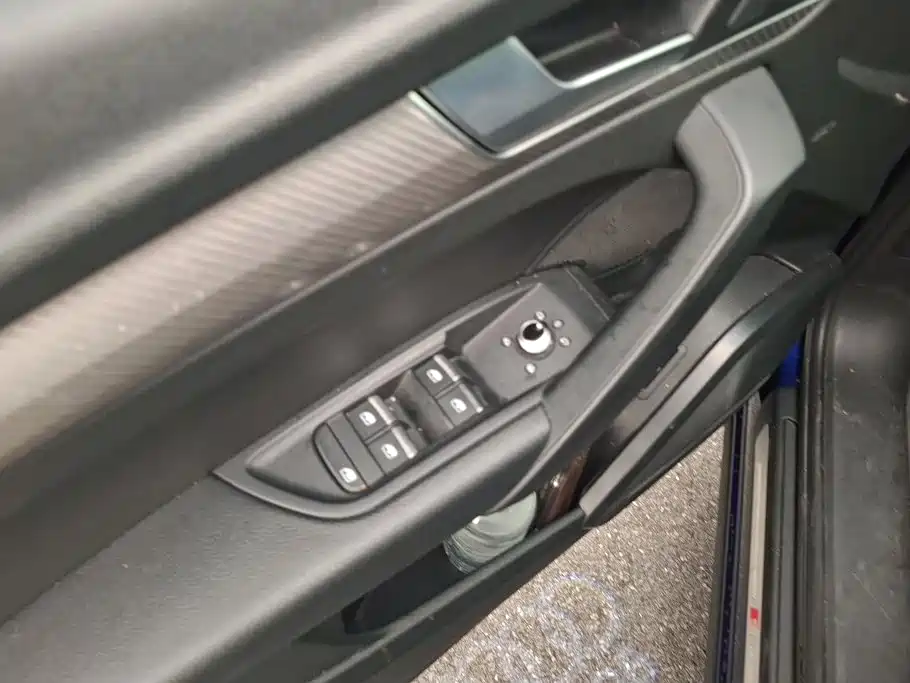 Audi Q5L 2018 45 TFSI luxury sports model National V купить на сайте DeffCars