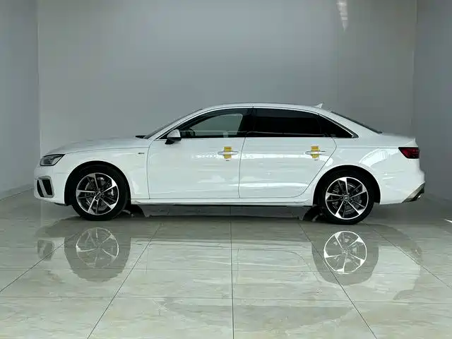 Audi A4L 2024 40 TFSI Fashionable and Dynamic купить на сайте DeffCars