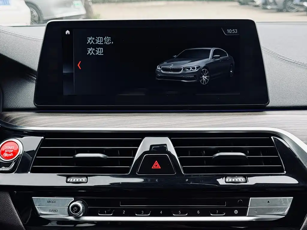 BMW 5 Series 2018 facelift 530Li leading model luxury package купить на сайте DeffCars