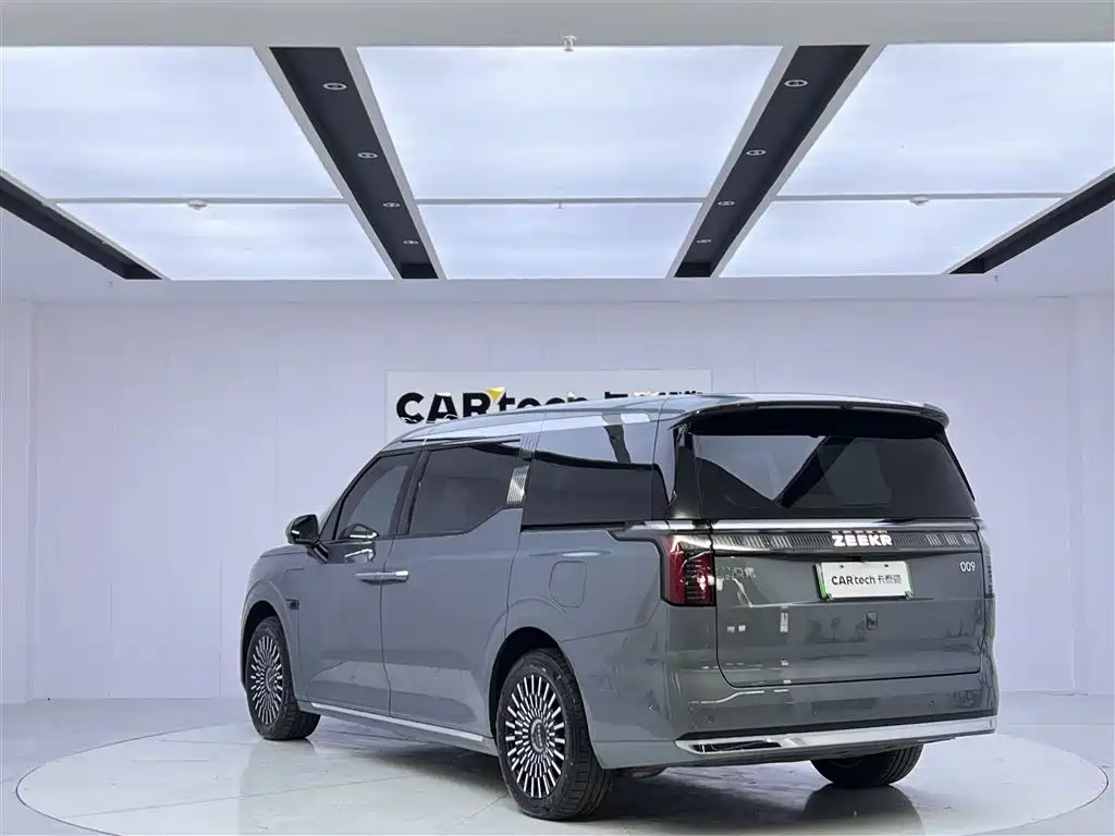 Jikrypton 009 2024 six-seat executive version four-wheel drive 108kWh купить на сайте DeffCars