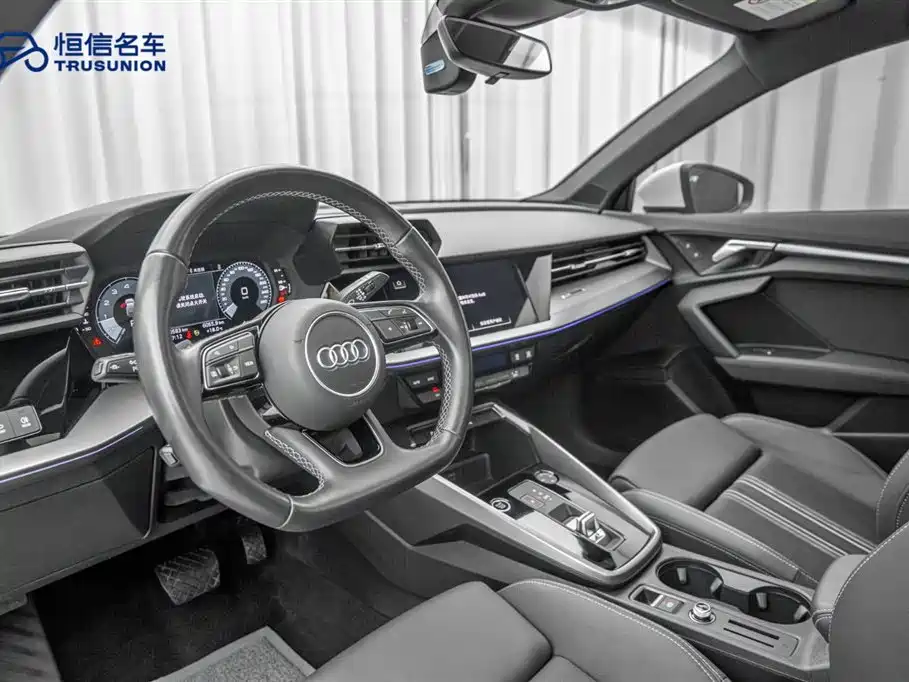 Audi A3 2024 Sportback 35 TFSI stylish and sporty купить на сайте DeffCars