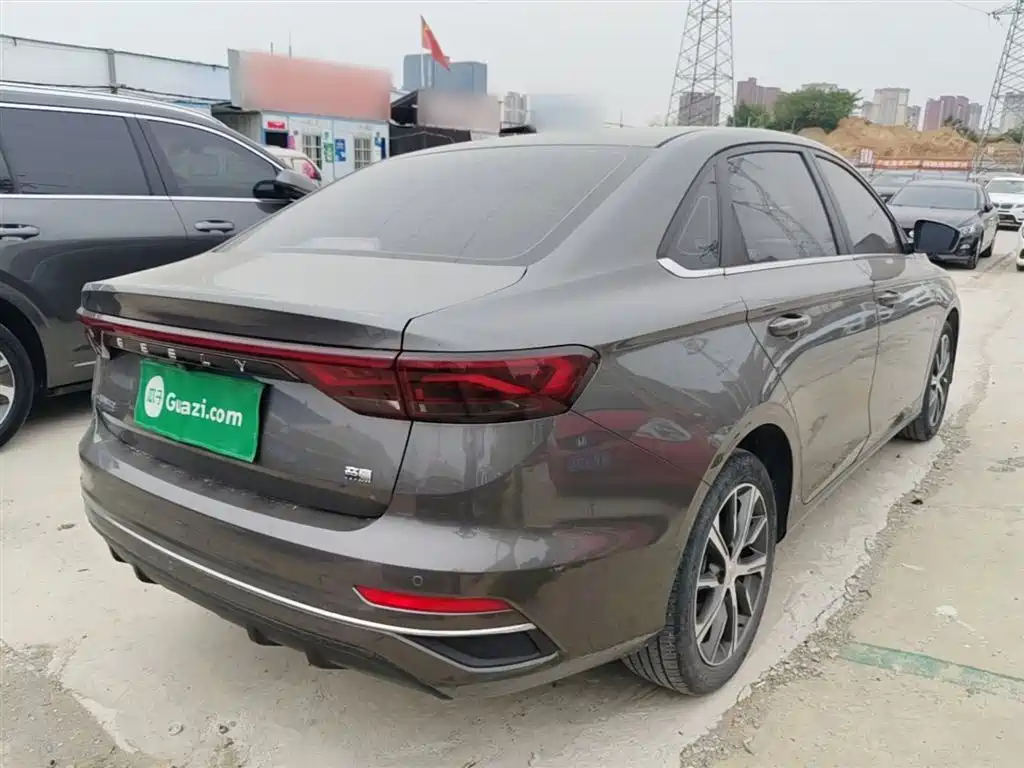 Emgrand 2022 4th generation 1.5L CVT premium model купить на сайте DeffCars