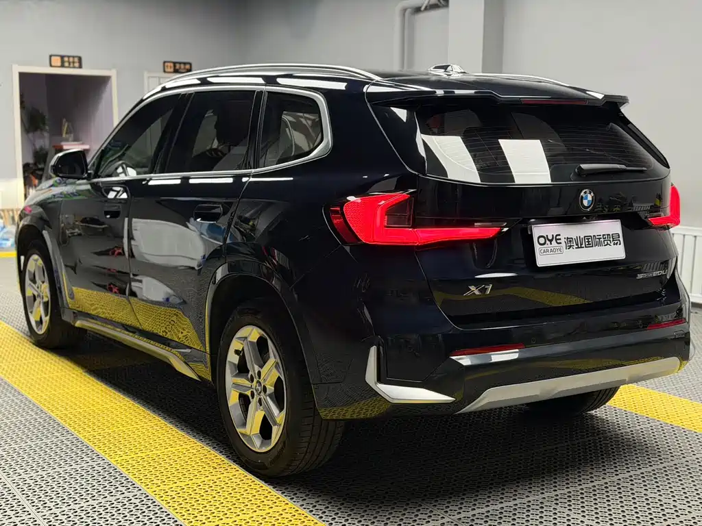BMW X1 2023 sDrive20Li X Design Package купить на сайте DeffCars
