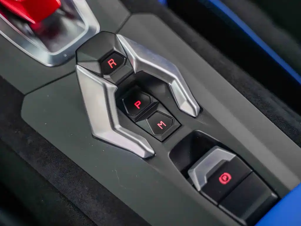 Huracan 2021 STO купить на сайте DeffCars