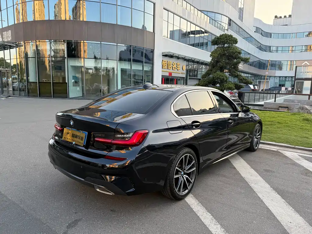BMW 3 Series 2020 320Li M Sports Package купить на сайте DeffCars