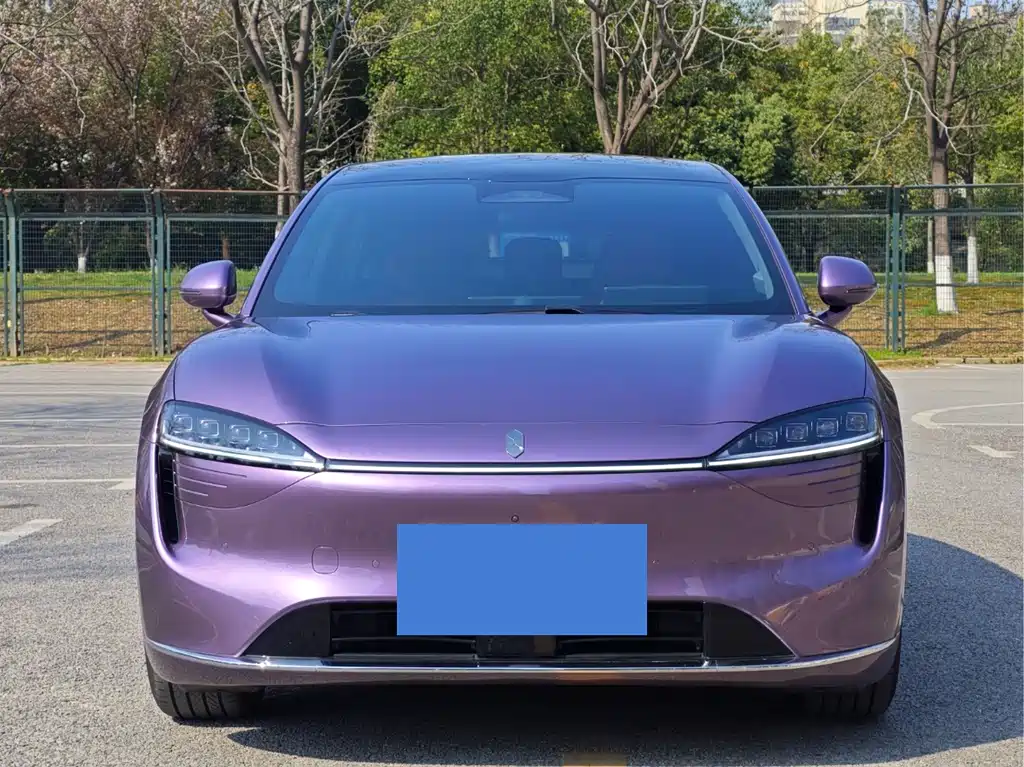 Zhijie R7 2024 pure electric 667km Pro купить на сайте DeffCars