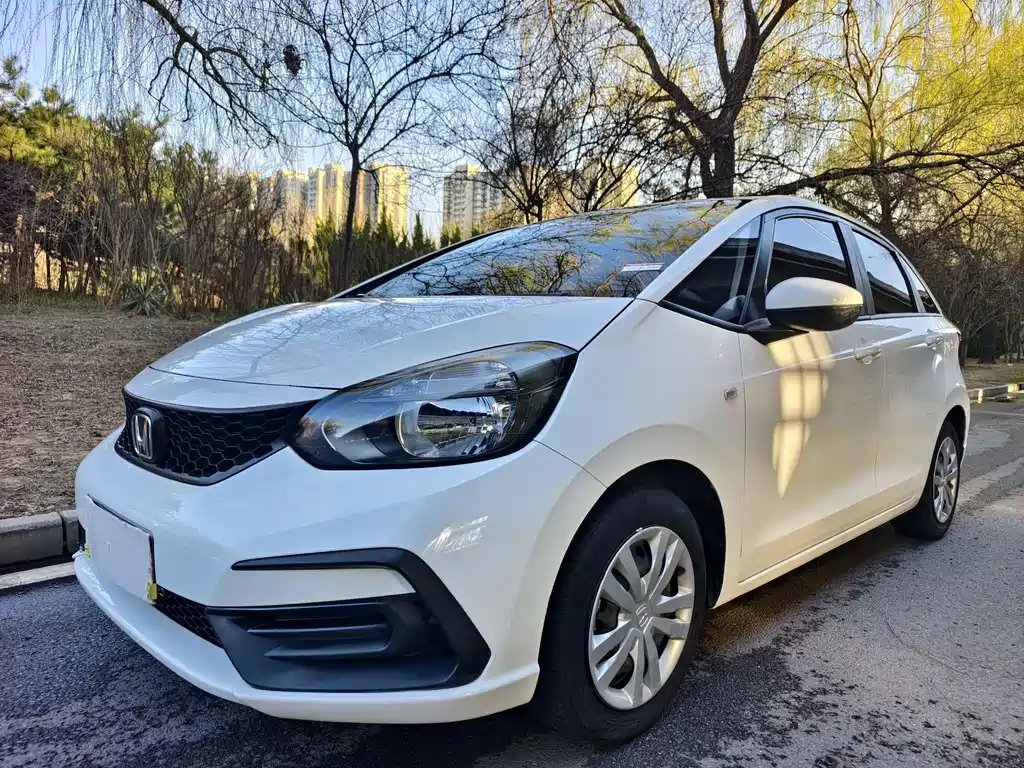 Fit 2021 1.5L CVT Trendy Edition купить на сайте DeffCars