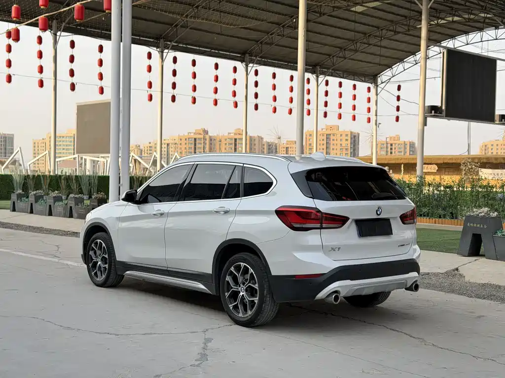 BMW X1 2020 sDrive20Li Exclusive Model купить на сайте DeffCars