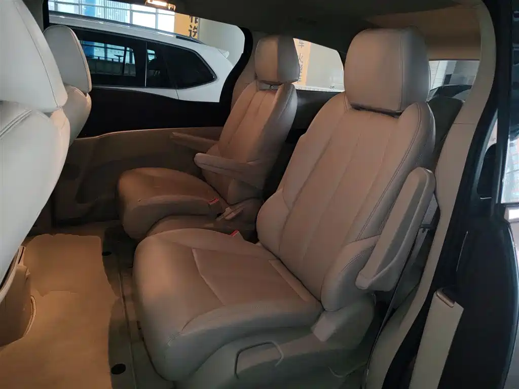 Buick GL8 2023 Land Business Class Smart Enjoyment купить на сайте DeffCars