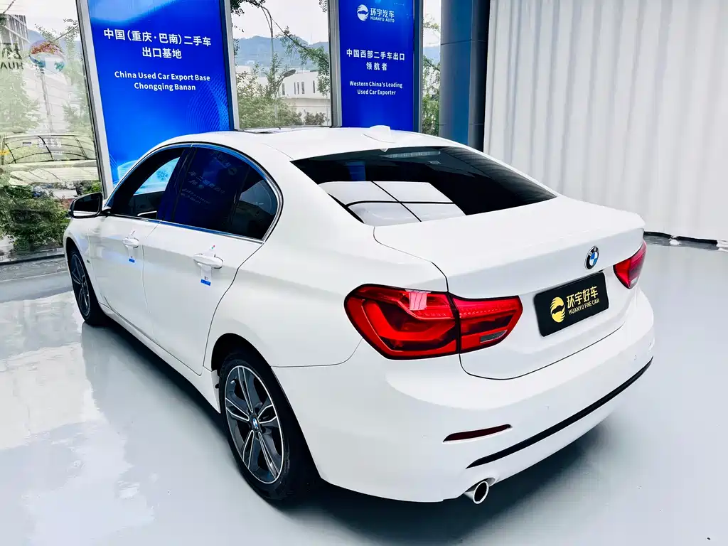 BMW 1 Series 2018 118i Sports купить на сайте DeffCars