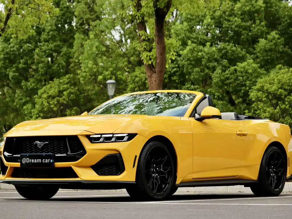 Mustang 2024 2.3T EcoBoost convertible sports version купить на сайте DeffCars