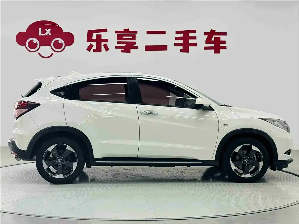 Binzhi 2017 1.8L CVT two-wheel drive Pioneer type купить на сайте DeffCars