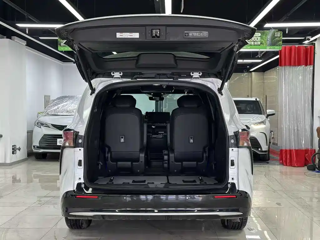 SIENNA 2024 2.5L hybrid four-wheel drive premium version купить на сайте DeffCars