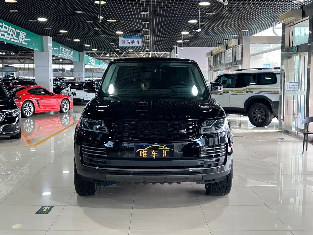 Range Rover 2022 3.0 L6 400PS Legendary Extended Classic Edition купить на сайте DeffCars