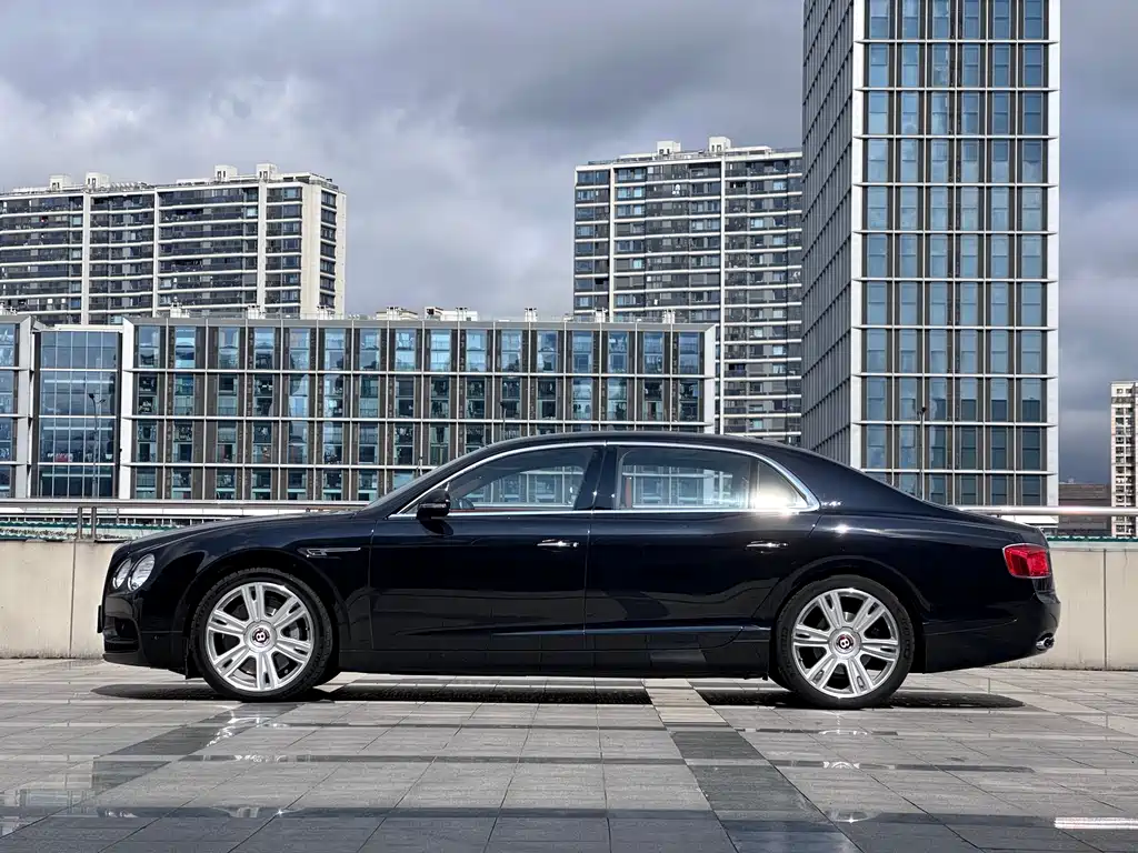 Flying Spur 2014 4.0T V8 Standard Edition купить на сайте DeffCars