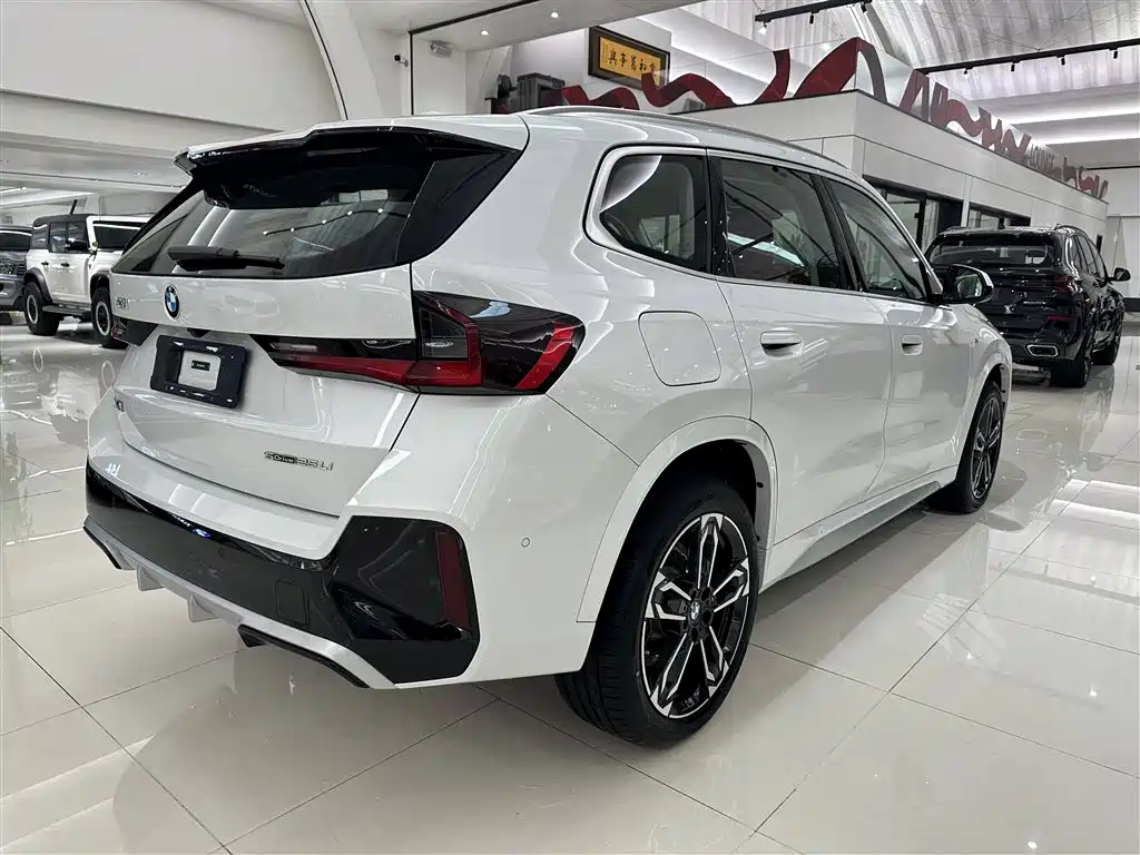 BMW X1 2023 sDrive25Li M Sports Package купить на сайте DeffCars