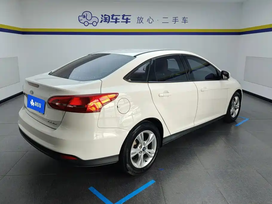 Focus 2017 sedan 1.6L automatic comfort smart mobility version купить на сайте DeffCars