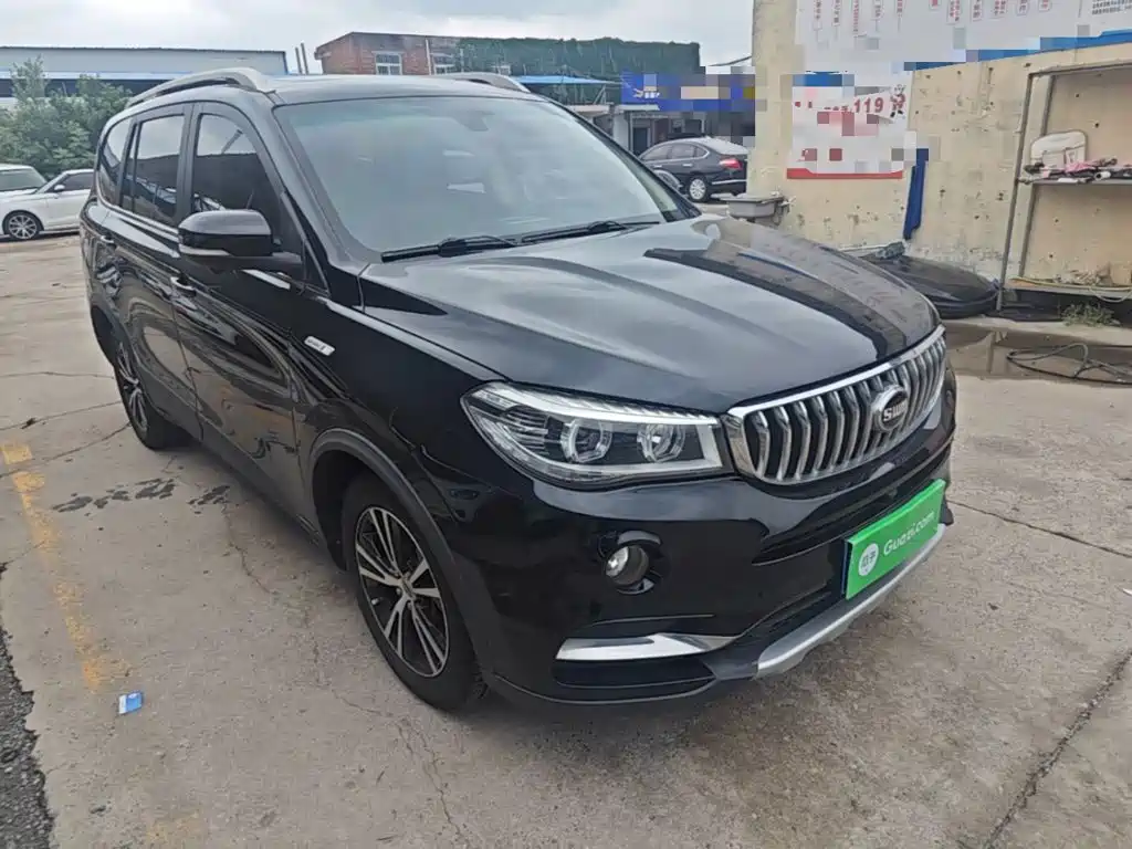 SWM X7 2020 2.0L manual comfort version 7 seats купить на сайте DeffCars