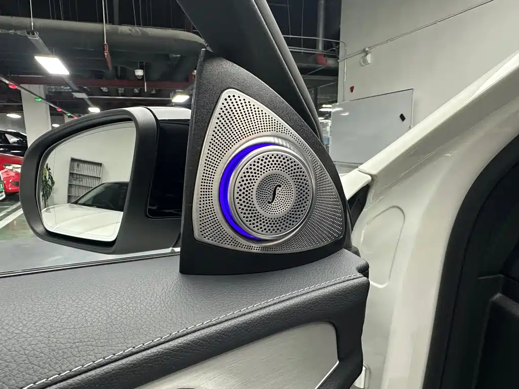 Mercedes-Benz GLC coupe 2022 facelift GLC 260 4MATIC coupe SUV купить на сайте DeffCars