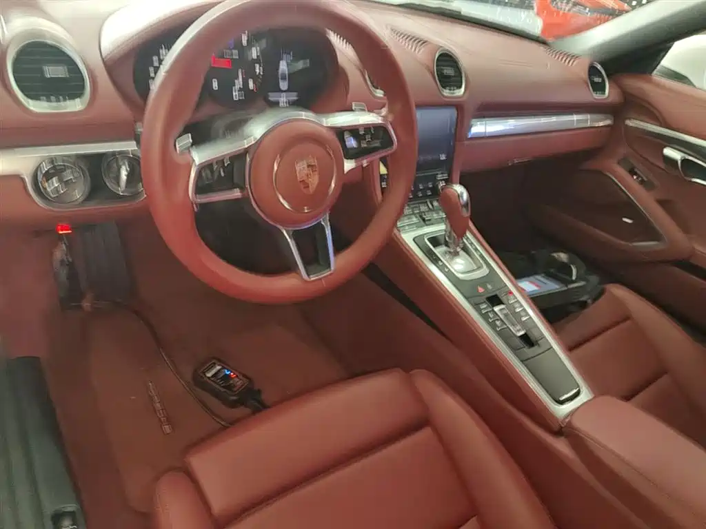 Porsche 718 2022 Boxster T 2.0T купить на сайте DeffCars