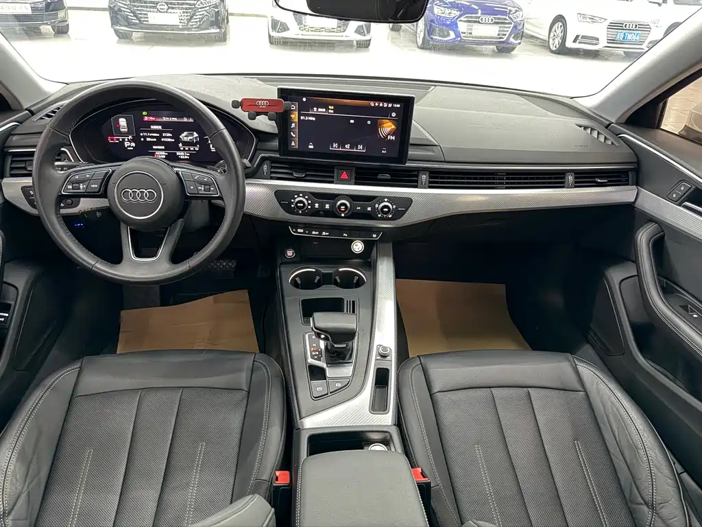 Audi A4L 2020 40 TFSI Fashionable and Elegant купить на сайте DeffCars