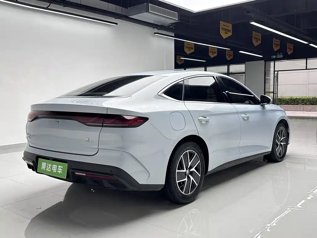 Qin L 2024 DM-i 120KM leading model купить на сайте DeffCars