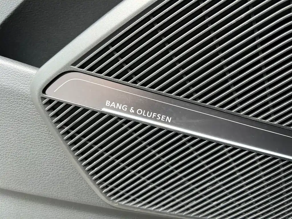 Audi Q5L 2022 45T luxury and dynamic model купить на сайте DeffCars
